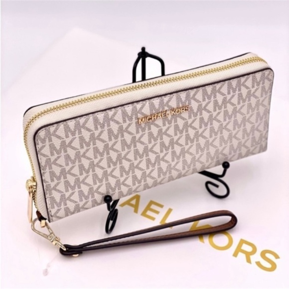 Michael Kors Large Continental Wallet Vanilla